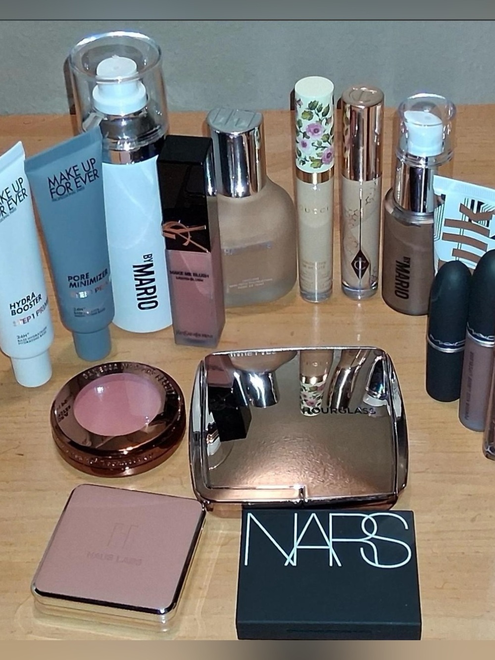 17 piece Luxury make up bundle